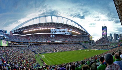 德甲联赛激战正酣，拜仁慕尼黑紧追榜首勒沃库森